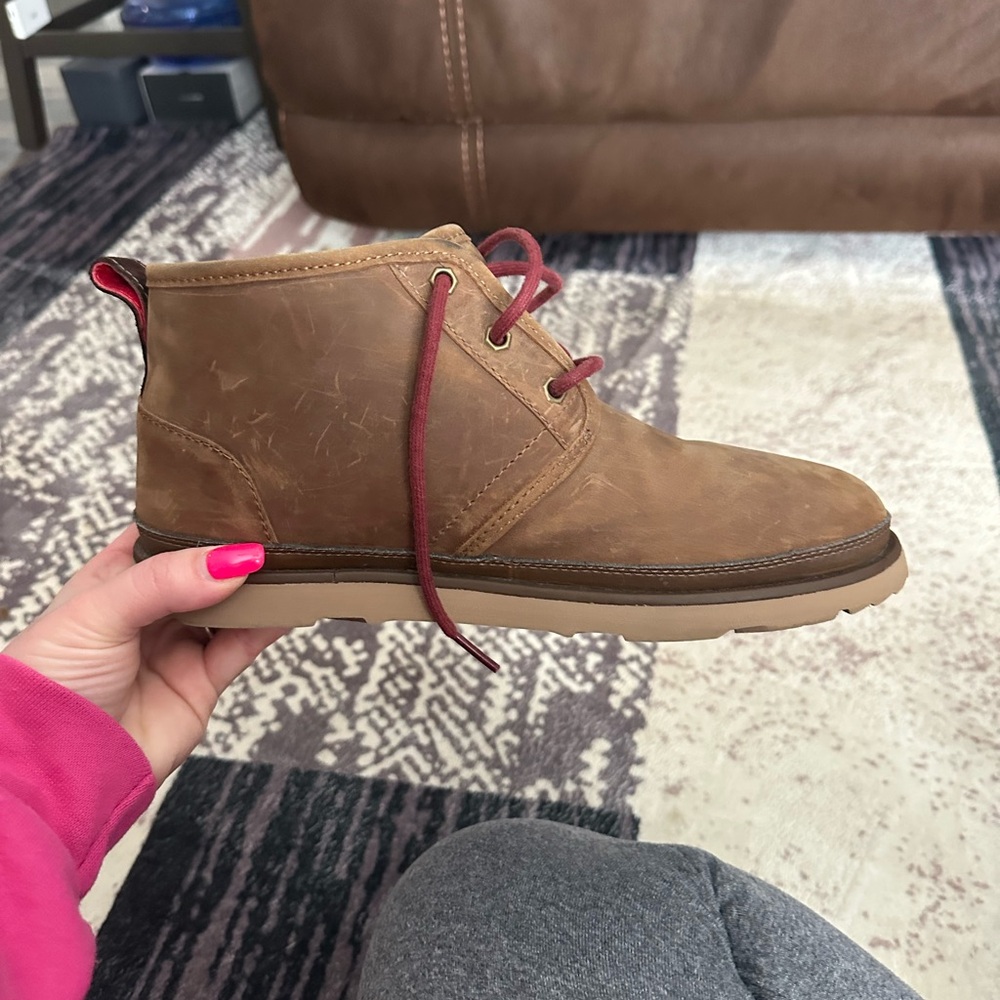 UGG Tan Leather Men's Boots with Red Laces